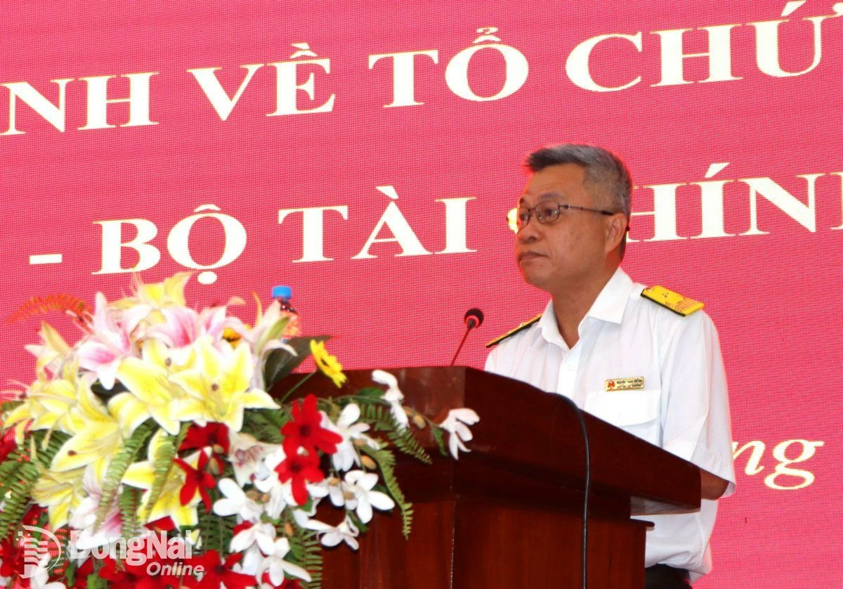 Trưởng Thuế tỉnh Đồng Nai Nguyễn Toàn Thắng đại diện Trưởng 34 Thuế tỉnh, thành trong cả nước phát biểu tại hội nghị. Ảnh: Ngọc Liên