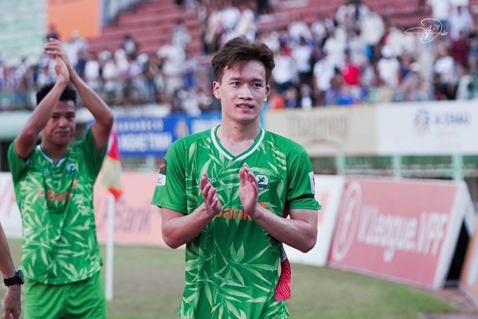 Hoàng Đức khó có đối thủ ở hạng nhất, cầu thủ xuất sắc nhất V-League gọi tên ngoại binh chăng?- Ảnh 2.