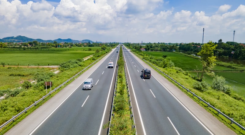 Đề xuất mức thu phí với 13 tuyến cao tốc có tiến độ hoàn thành năm 2025 -0