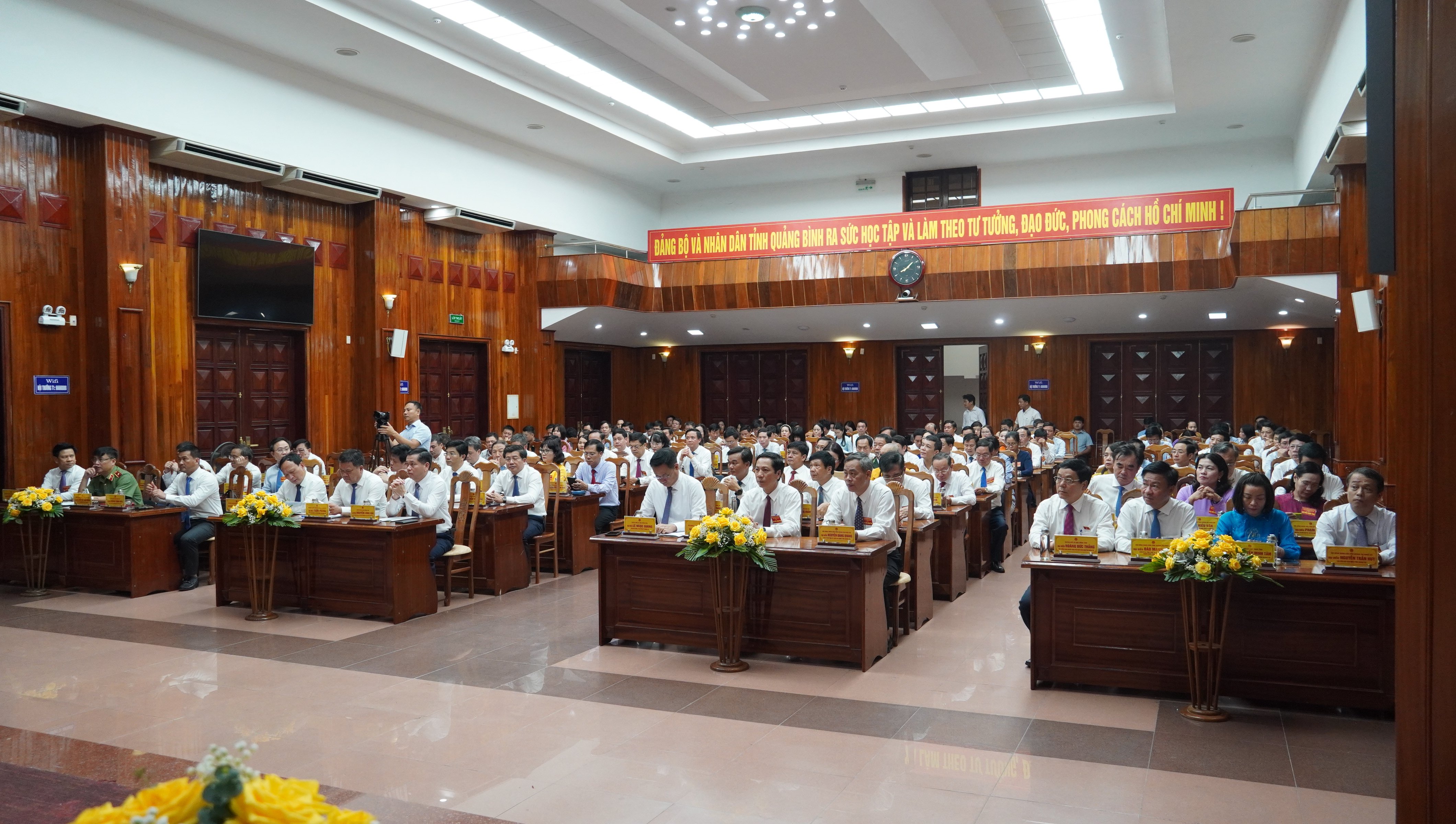 Kỳ họp thứ nhất HĐND tỉnh Quảng Trị (mới), khóa VIII: Kiện toàn bộ máy chính quyền địa phương sau hợp nhất