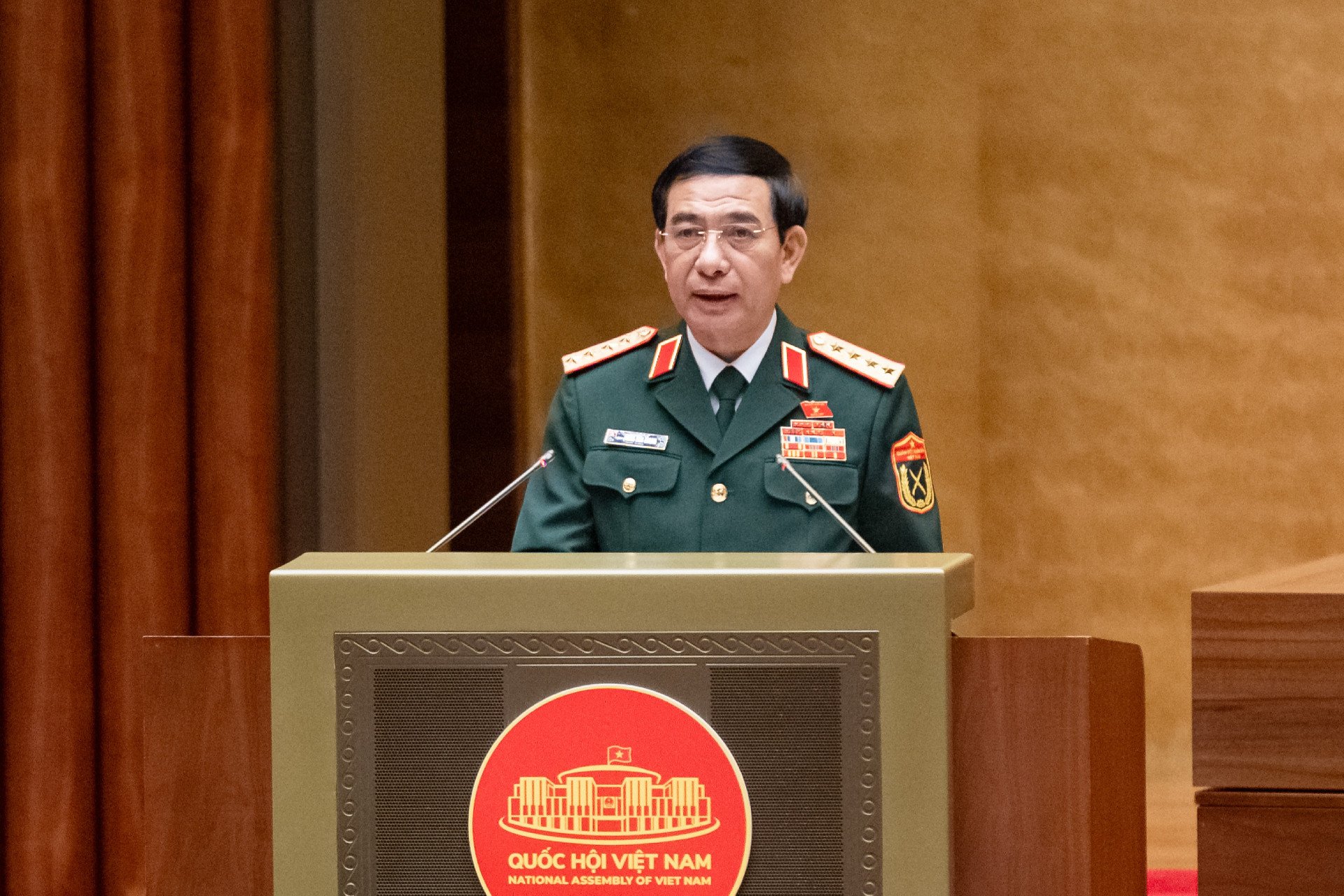 Z72_0264 Minister of National Defense Phan Van Giang (1).jpg