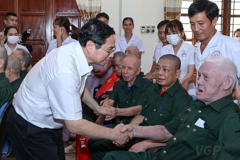 Tiếp tục chăm lo tốt đời sống người có công với cách mạng- Ảnh 1.