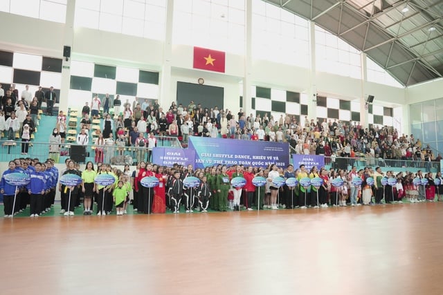 1.000 VĐV tranh tài hấp dẫn tại giải khiêu vũ, dân vũ thể thao toàn quốc- Ảnh 2.