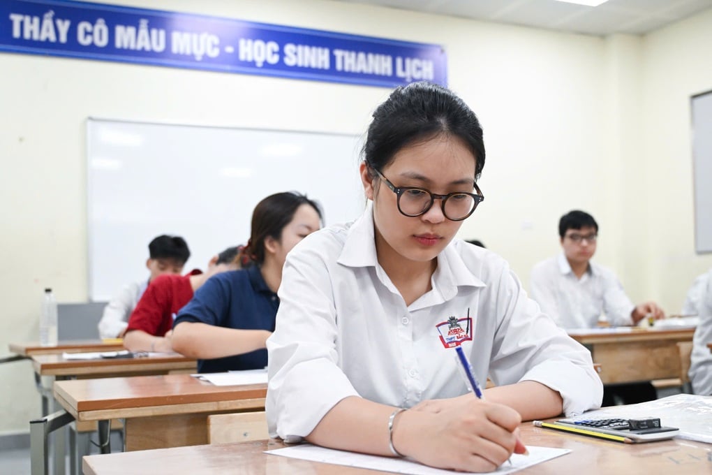 Chuyên gia nước ngoài nói gì về kỳ thi tốt nghiệp THPT 2025? - 2
