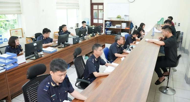 Hơn 50 nghìn tờ khai được thông quan ngay trong ngày đầu vận hành hệ thống mới- Ảnh 2.