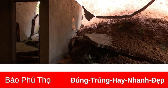Xã Thanh Ba có trên 130 hộ dân bị ảnh hưởng do sạt lở đất