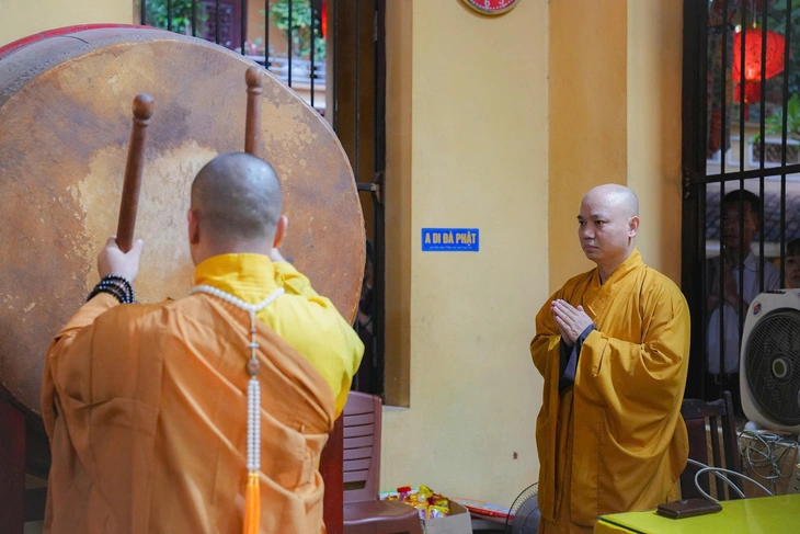 Hơn 18.000 ngôi chùa và tự viện cả nước đồng loạt 6h sáng cử chuông trống cầu quốc thái dân an - Ảnh 1.