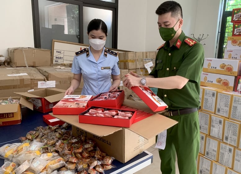 Tăng cường kiểm tra, kiểm soát thị trường, xử lý nghiêm các vi phạm- Ảnh 1.
