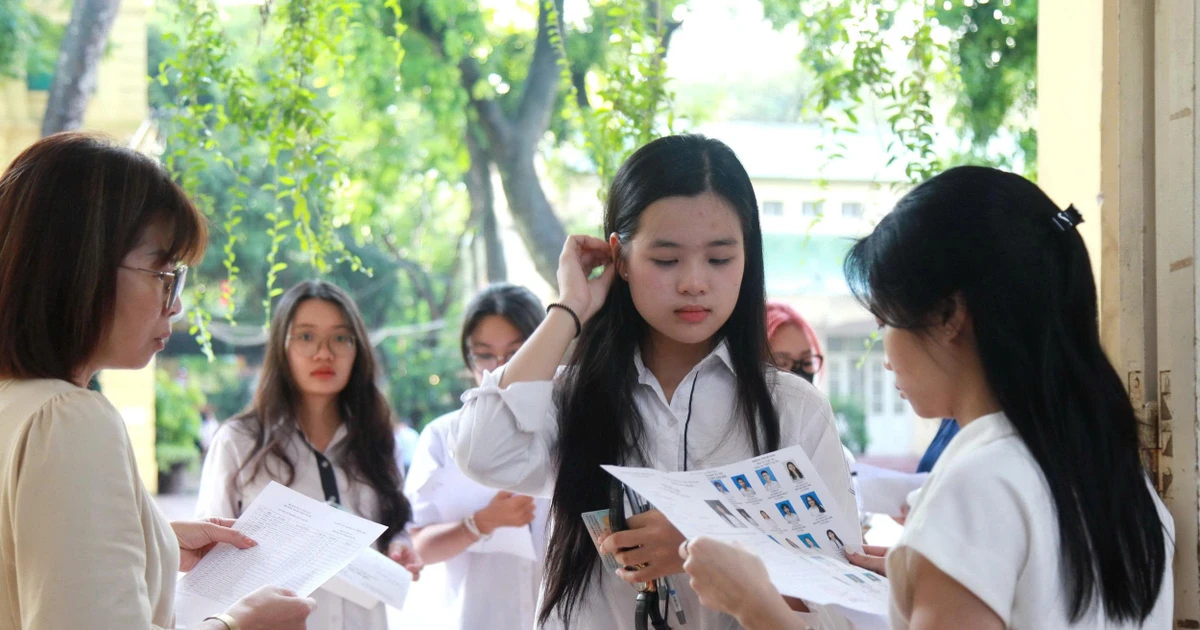 Bộ GD&ĐT lưu ý các cơ sở đào tạo sử dụng nhiều tổ hợp và phương thức xét tuyển