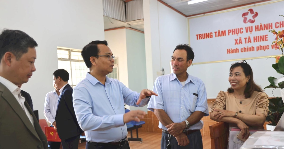 អនុលេខាគណៈកម្មាធិការបក្សខេត្ត Lam Dong លោក Dang Hong Sy បានចុះពិនិត្យឃុំ Ta Hine នាថ្ងៃធ្វើការដំបូង។