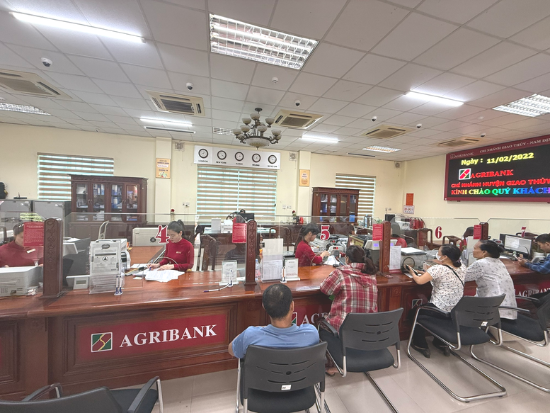 Đảng bộ Agribank: Nòng cốt vững chắc, dẫn dắt chuyển mình toàn hệ thống- Ảnh 5.