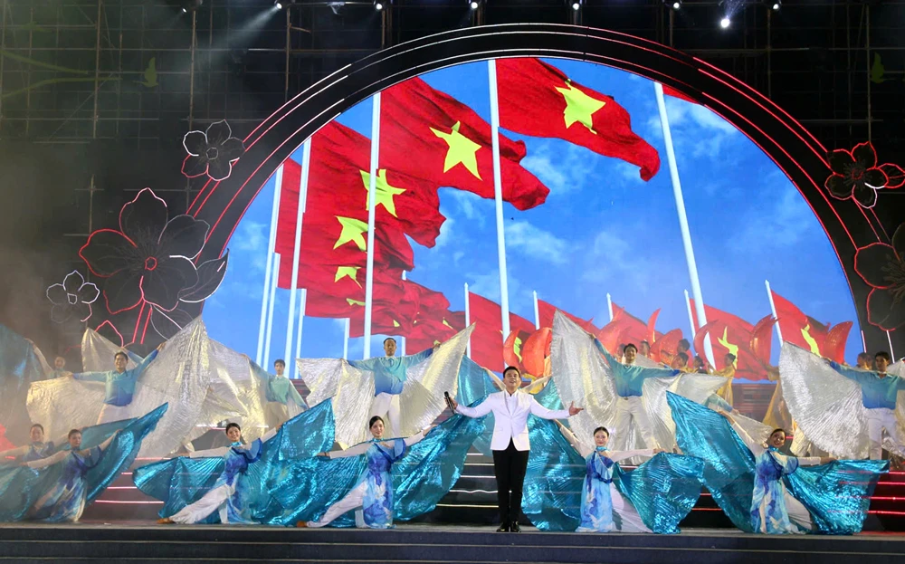 Impressive Special Art Program to celebrate the 80th anniversary of Yen Bai Provincial Party Committee and welcome the establishment of Lao Cai Province (new)