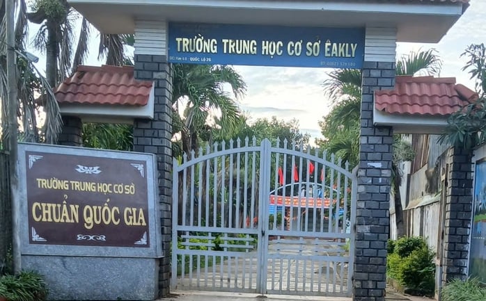 Điều động giáo viên sang trường khác nhưng "quên" trao đổi, bàn bạc!- Ảnh 1.
