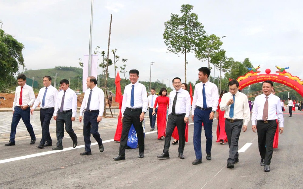 Thông xe kỹ thuật tuyến đường huyết mạch nối đường Nguyễn Tất Thành và đường Âu Cơ ảnh 6