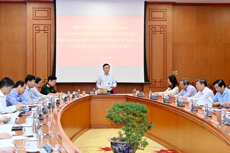 ndo_bl_a5-bnd-1050.jpg