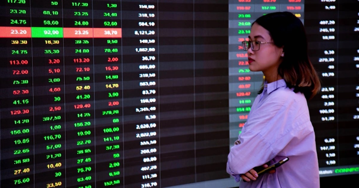 Lý do Bộ Tài chính muốn thu thuế ngay khi cổ đông nhận cổ tức chứng khoán