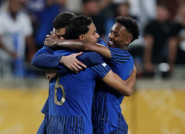 Báo Anh 'sốc' vì Man City bị đại diện châu Á quật ngã, Inter Milan cũng rời cuộc chơi- Ảnh 1.