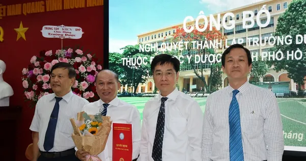សាកលវិទ្យាល័យវេជ្ជសាស្ត្រ និងឱសថទីក្រុងហូជីមិញ តែងតាំងនាយកសាលា 'សាខារង' ចំនួនបី