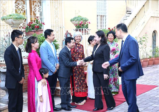 ចំណងជើងរូបថត