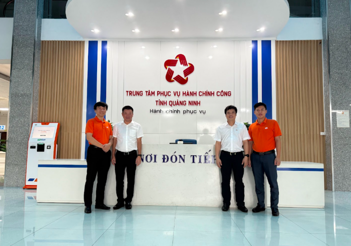 Đại diện FPT tại sự kiện triển khai hệ thống dịch vụ hành chính công mới cho tỉnh.