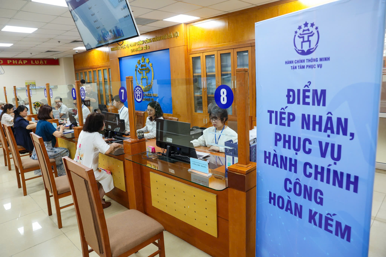 MobiFone đồng hành triển khai hệ thống thông tin giải quyết TTHC theo mô hình chính quyền địa phương 2 cấp- Ảnh 2.