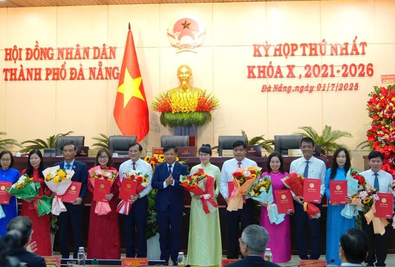 Đà Nẵng công bố quyết định bổ nhiệm 14 giám đốc sở- Ảnh 2.