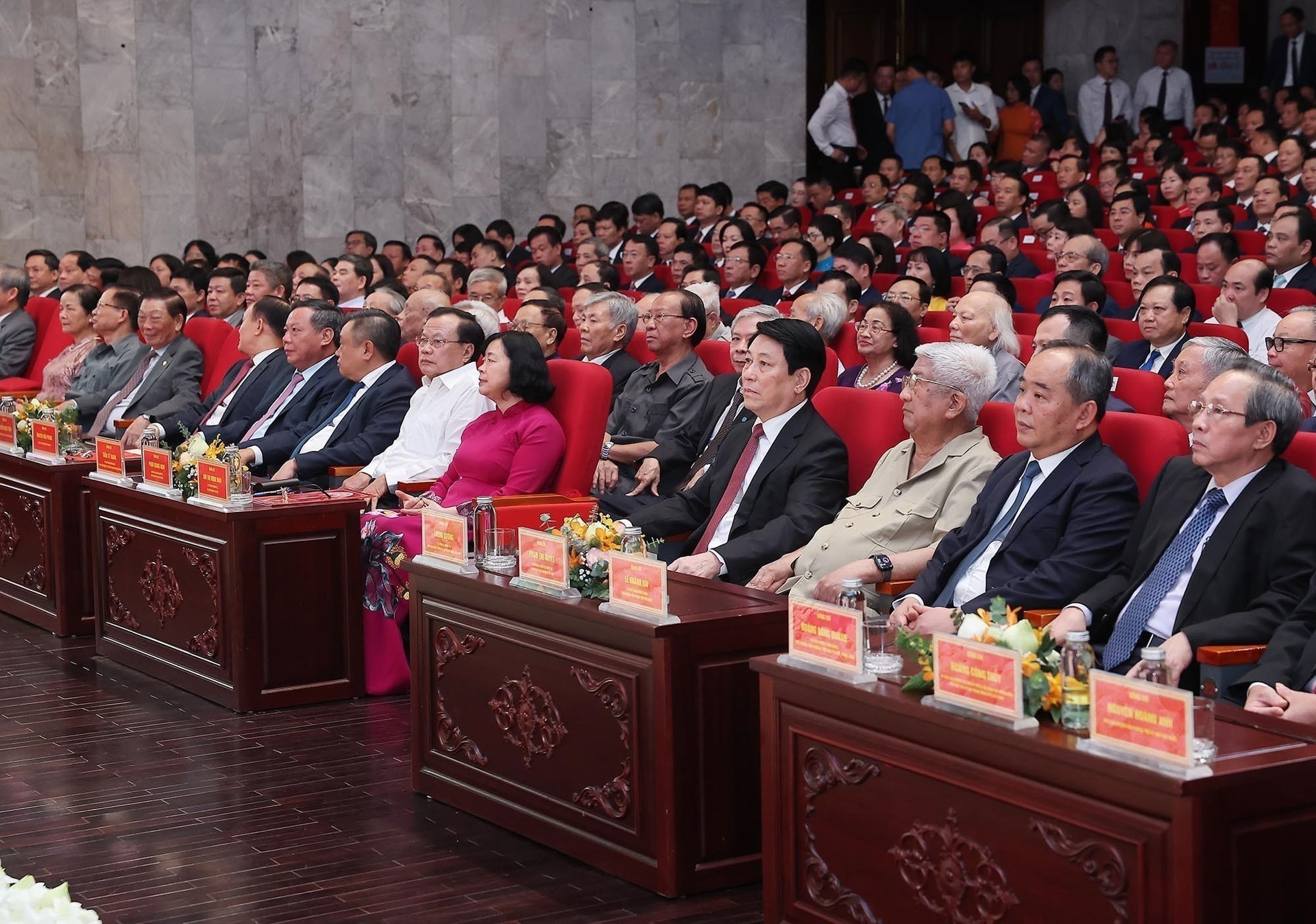 vna-potal-chu-tich-nuoc-du-cong-bo-nghi-quyet-quyet-dinh-sap-nhap-don-vi-hanh-chinh-tai-ha-noi-8121792.jpg