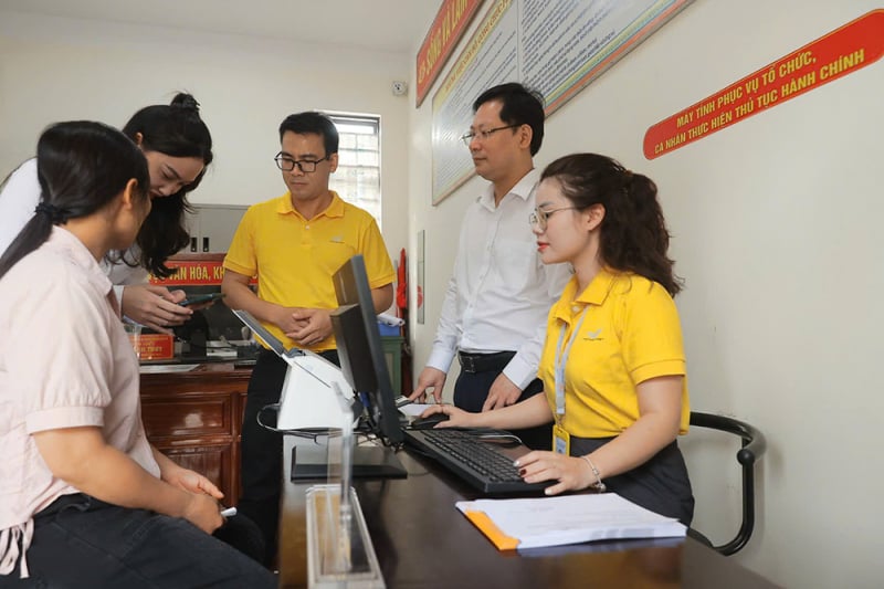 Bưu điện Việt Nam hỗ trợ UBND cấp xã giải quyết thủ tục hành chính từ ngày 1/7/2025 -0