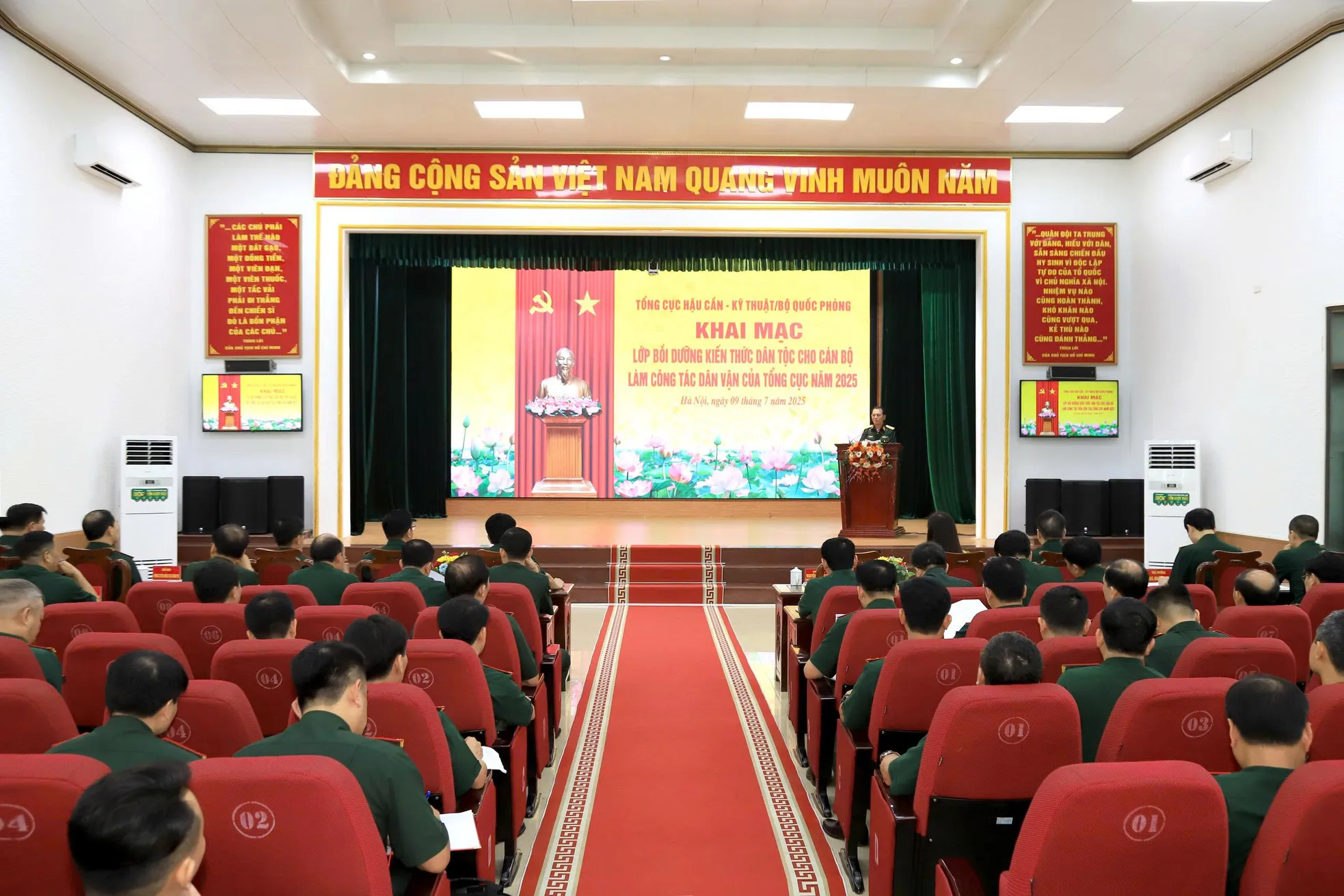 Bộ đội Hậu cần - Kỹ thuật chung tay xóa nhà tạm, giúp đồng bào giảm nghèo ảnh 2