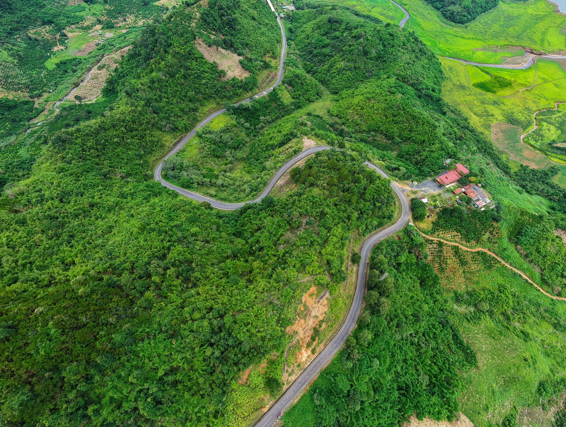 deo-tinh-dak-nong.jpg