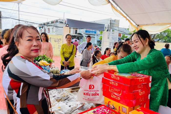 "Làm thực tâm, hành trình khởi nghiệp sẽ được mọi người ủng hộ"- Ảnh 3.