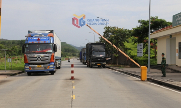 ចំណូល​សរុប​នៃ​ការ​នាំ​ចេញ​ទំនិញ​នៅ​ច្រក​ទ្វារ​ព្រំដែន Bac Luan II និង Km3+4 បើក​បាន​ជាង 2.87 ពាន់​លាន​ដុល្លារ