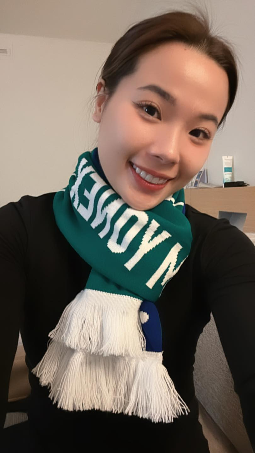 thuy linh 2.jpg