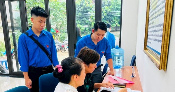 Thanh niên tình nguyện tập huấn hỗ trợ vận hành chính quyền địa phương hai cấp