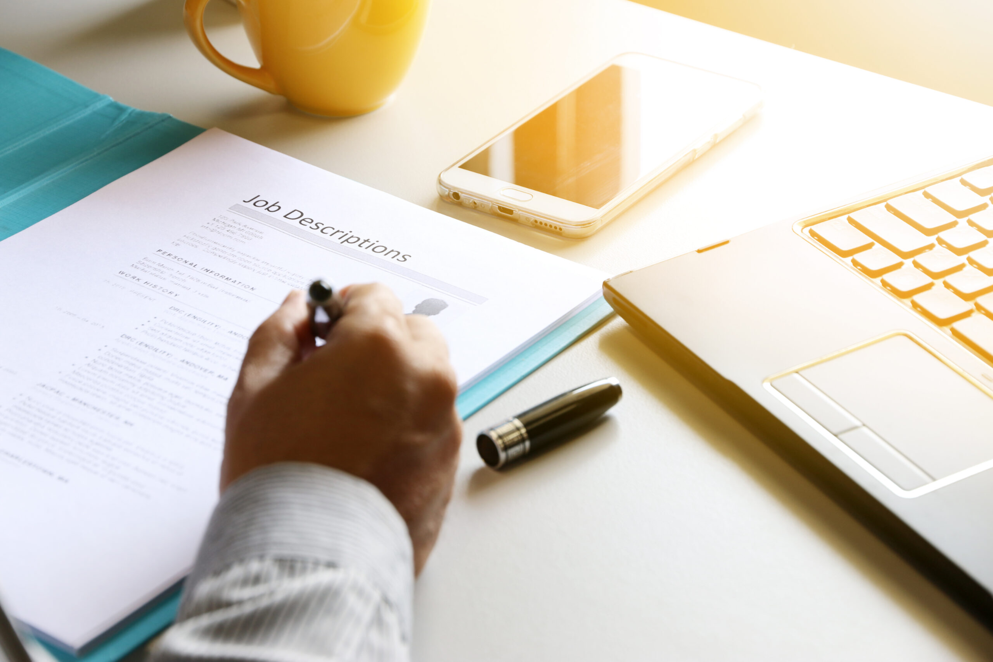 Bí quyết tạo CV xin việc ghi điểm với nhà tuyển dụng trong vài phút