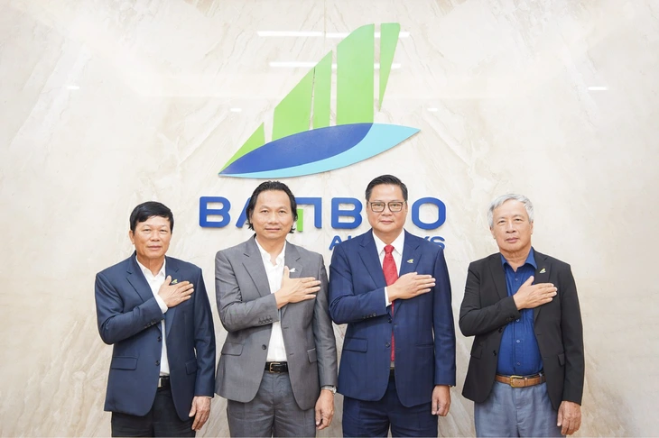 Ông Phạm Ngọc Vịnh ngồi vào ghế nóng chủ tịch Bamboo Airways - Ảnh 1.