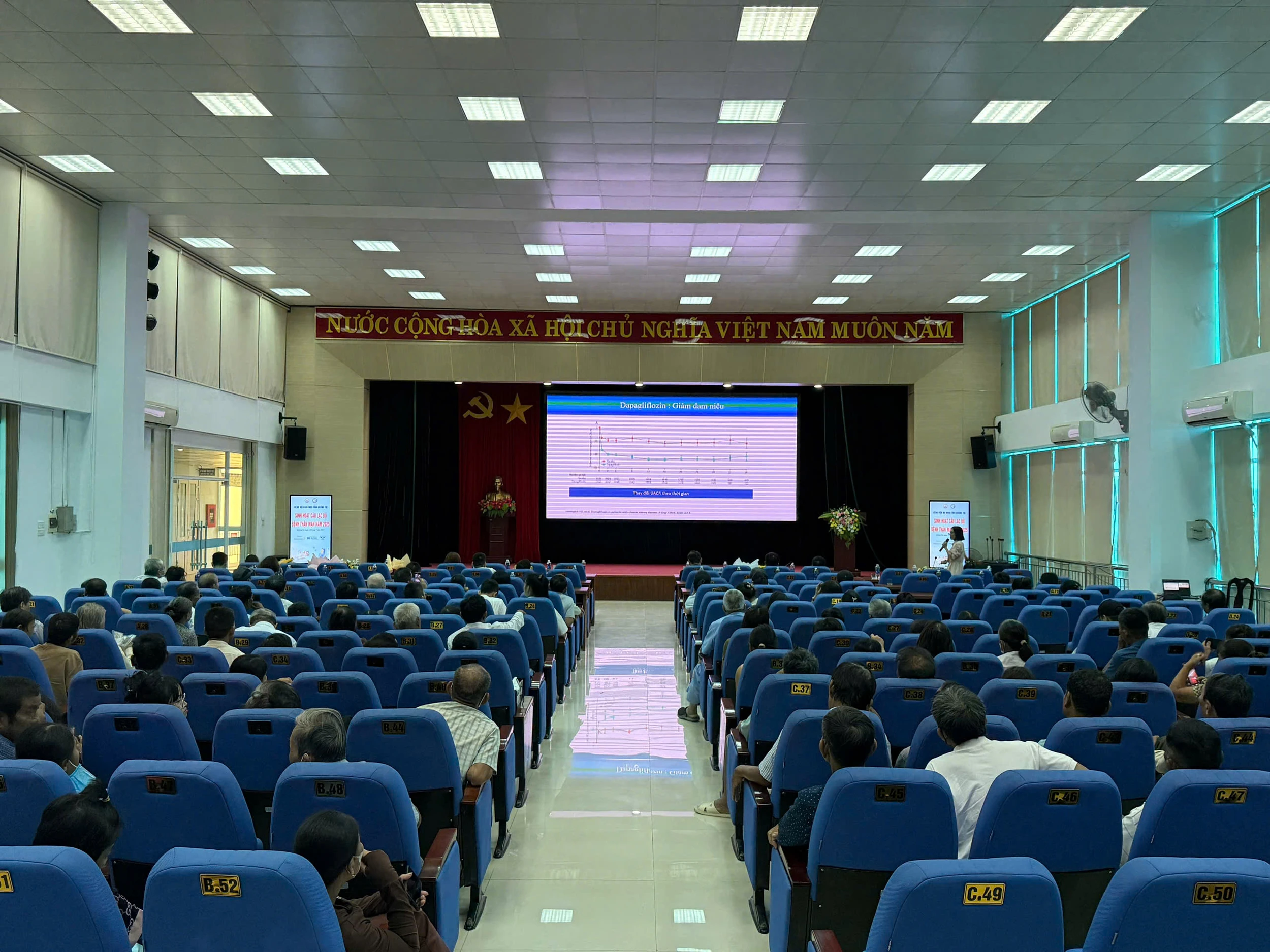 Bệnh viện Đa khoa tỉnh Quảng Trị: Sinh hoạt Câu lạc bộ bệnh thận mạn