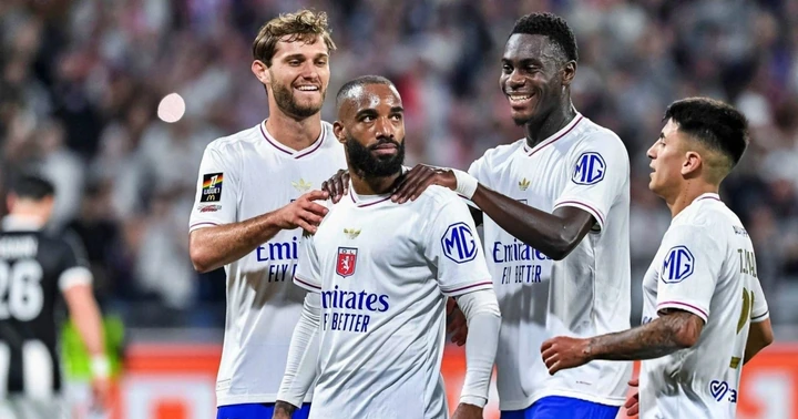 CLB Lyon “thoát hiểm” ngoạn mục trở lại Ligue 1