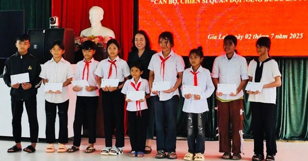 នៅពេលដែលទាហានក្លាយជា "ឪបុកធ៍ម" ចំពោះកុមារដែលជួបការលំបាក