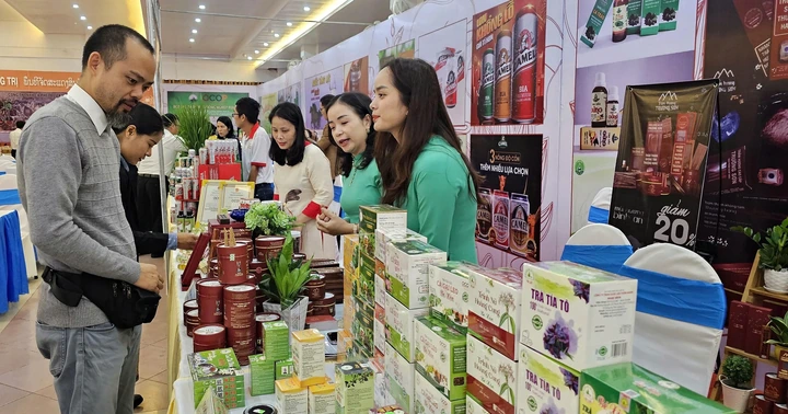 “Bệ đỡ” giúp đồng bào dân tộc thiểu số thoát nghèo