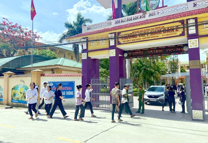điểm chuẩn - Ảnh 2.
