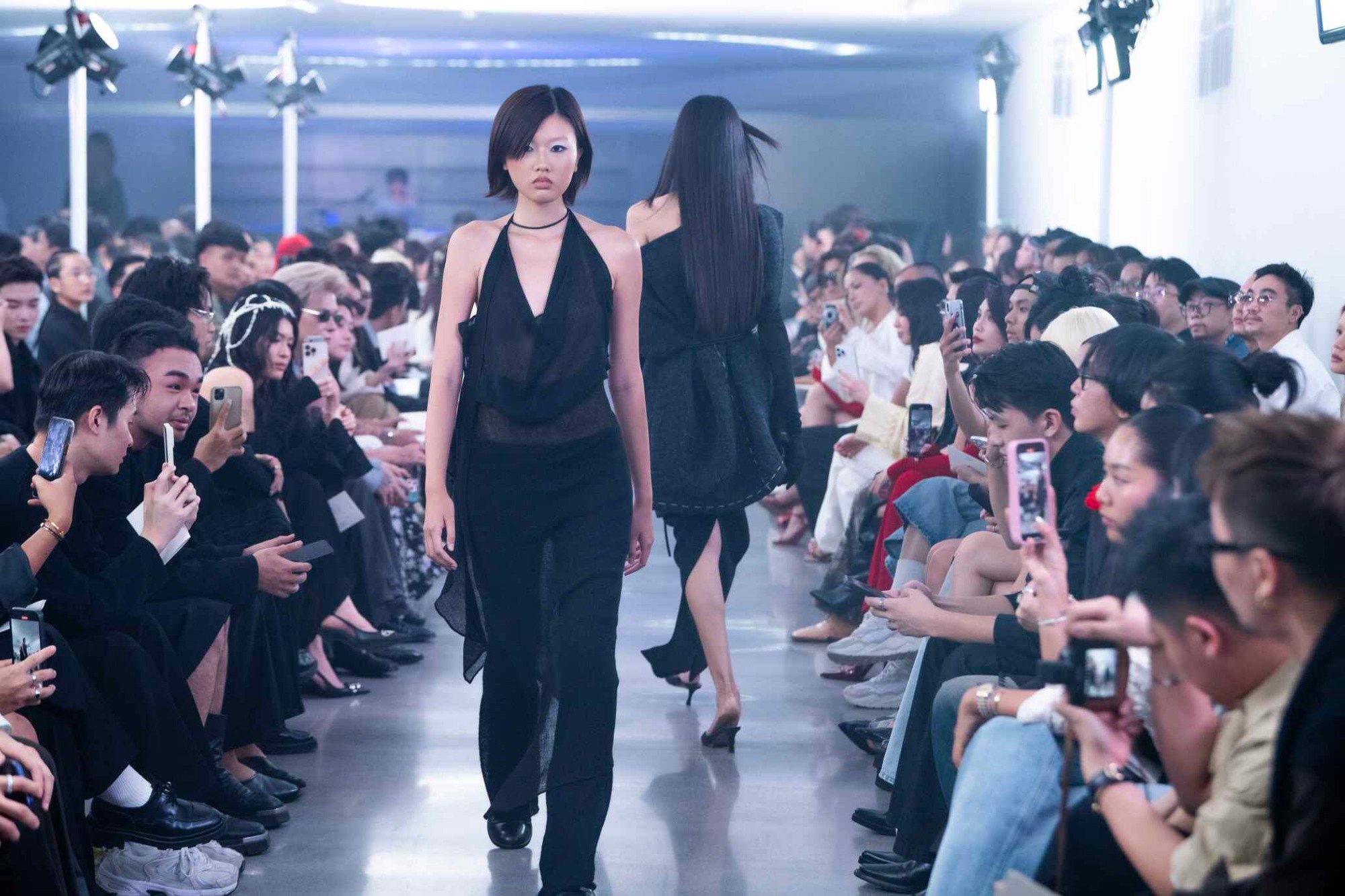 Làn sóng mới của thời trang Việt- Ảnh 2.