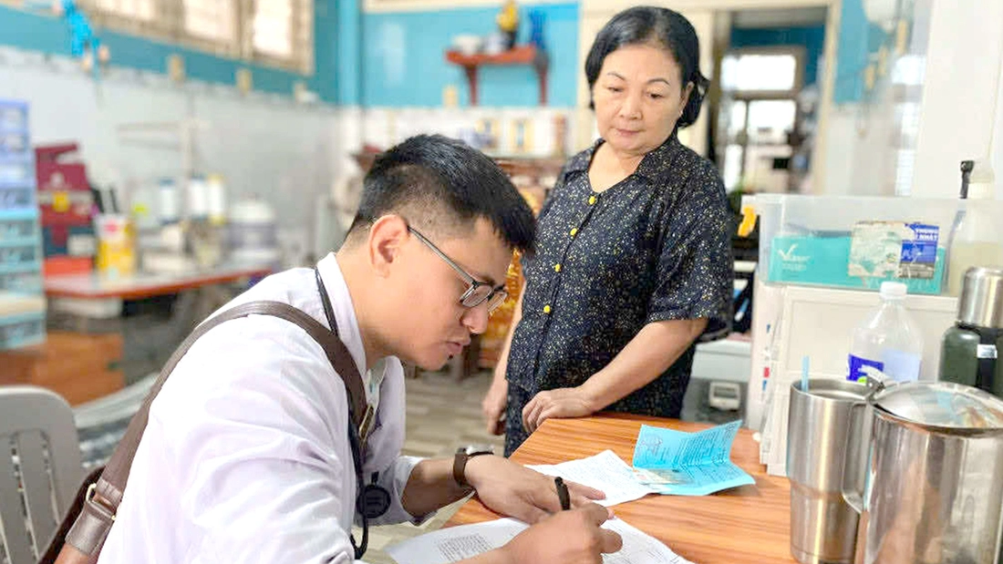 khám sức khỏe - Ảnh 1.