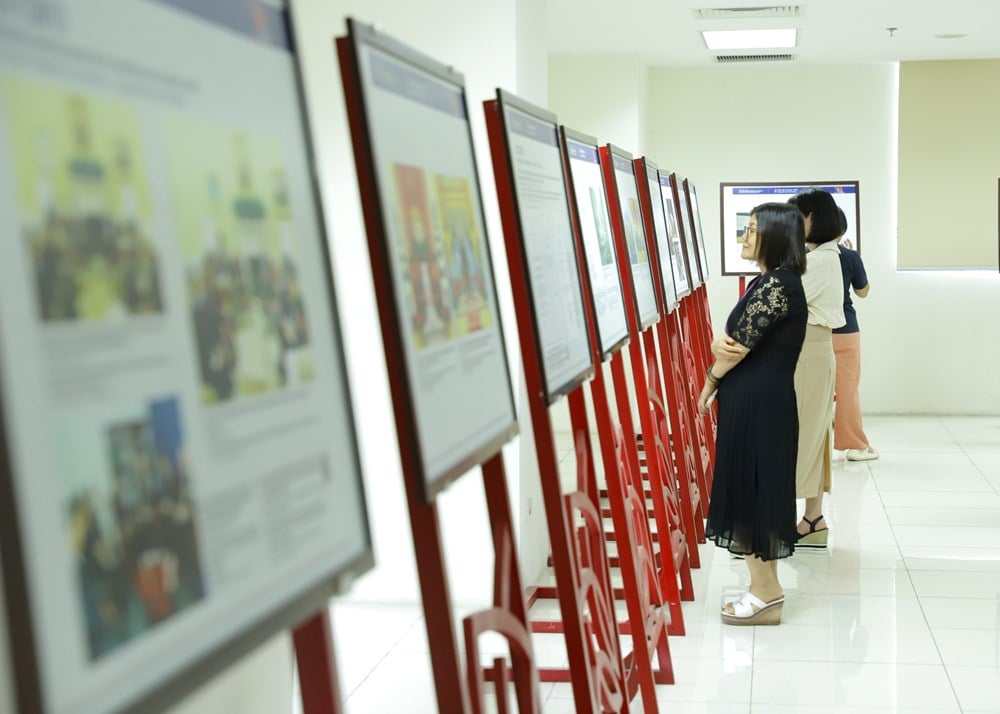 Lần đầu công bố nhiều tài liệu tại trưng bày “30 năm quan hệ ngoại giao Việt Nam - Mỹ” - ảnh 2