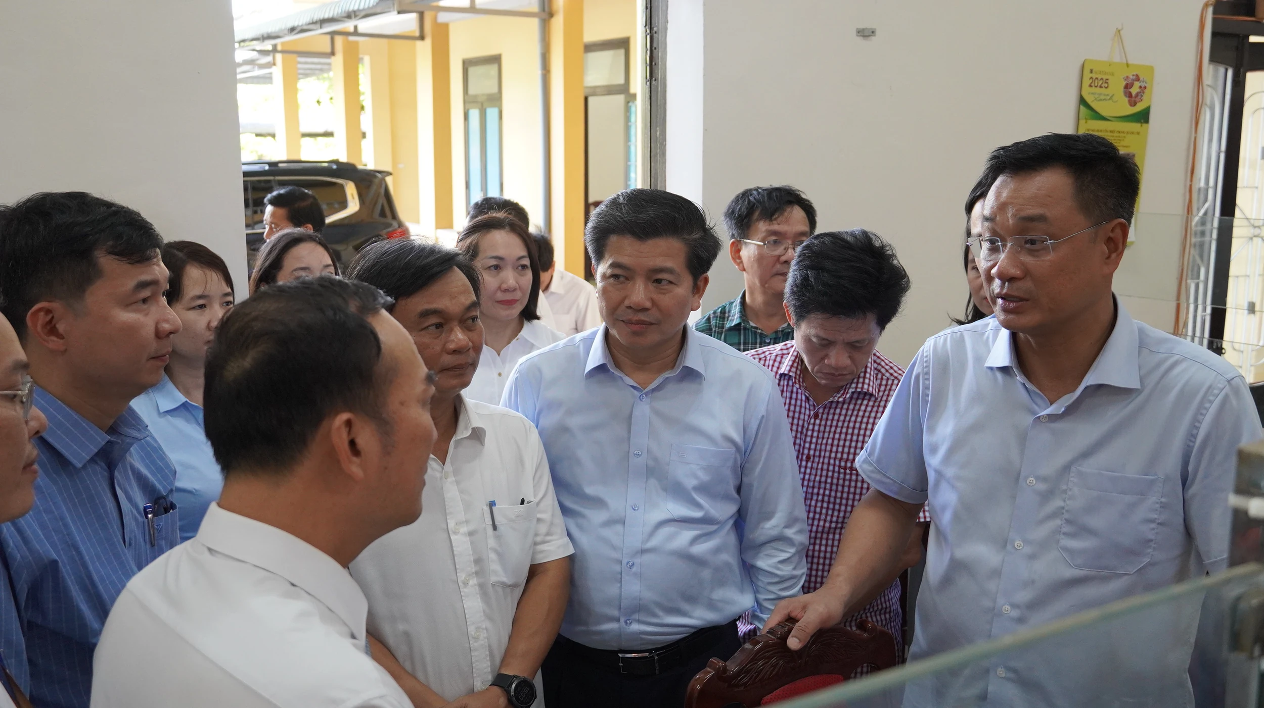Bí thư Tỉnh ủy Lê Ngọc Quang làm việc với BTV Đảng ủy xã Triệu Phong