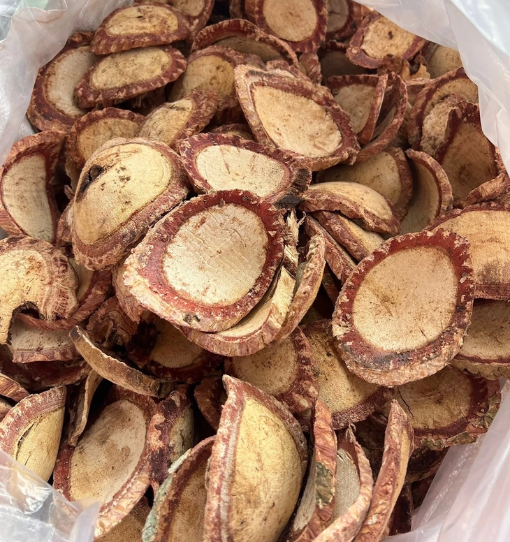 bổ máu - Ảnh 1.