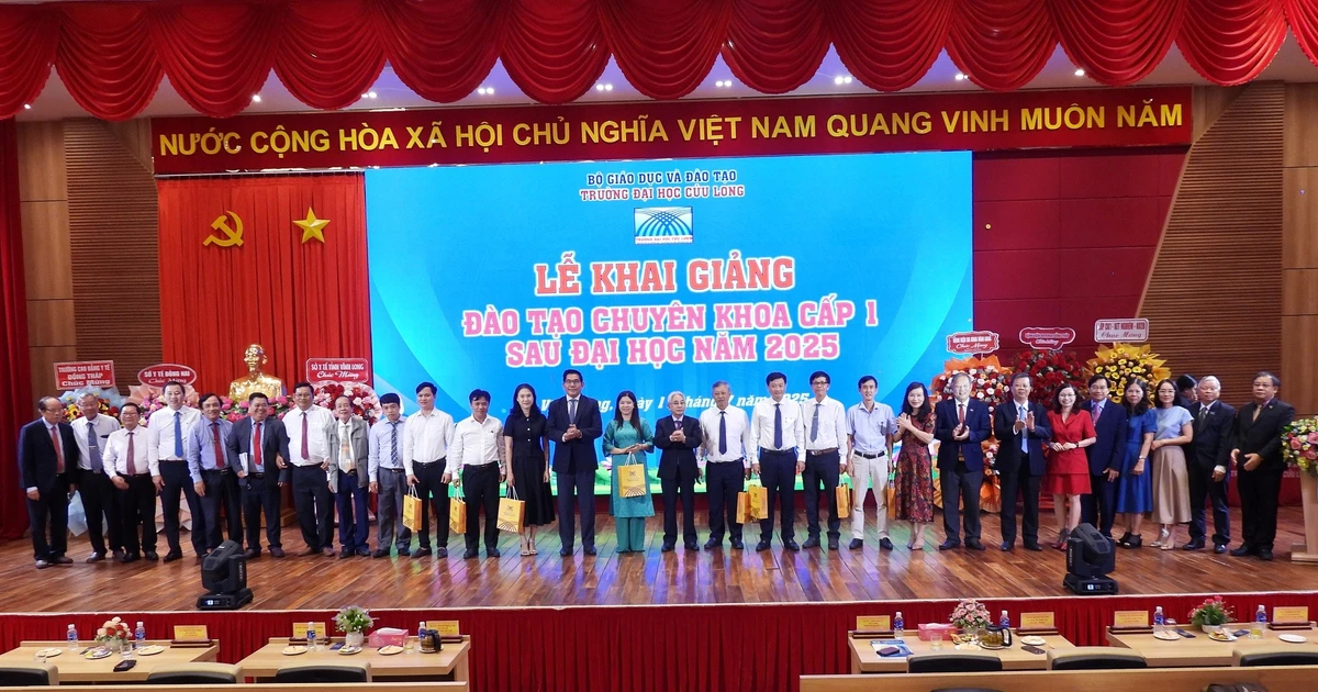 សាកលវិទ្យាល័យ Cuu Long បើកវគ្គបណ្តុះបណ្តាលឯកទេសក្រោយឧត្តមសិក្សាកម្រិត១