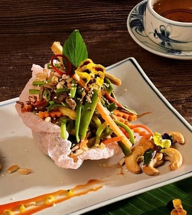 Những món ngon Việt Nam ngòai phở và bánh mì: Khám phá ẩm thực đặc sắc - Ảnh 2.