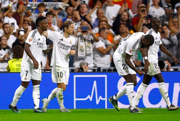 Thảm bại trước PSG, Real Madrid quyết chỉnh đốn dàn sao Galacticos - Ảnh 4.