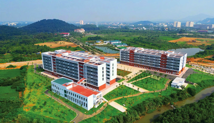 Bộ GD-ĐT quản lý 2 Đại học Quốc gia Hà Nội và TP HCM từ 1-9- Ảnh 1.